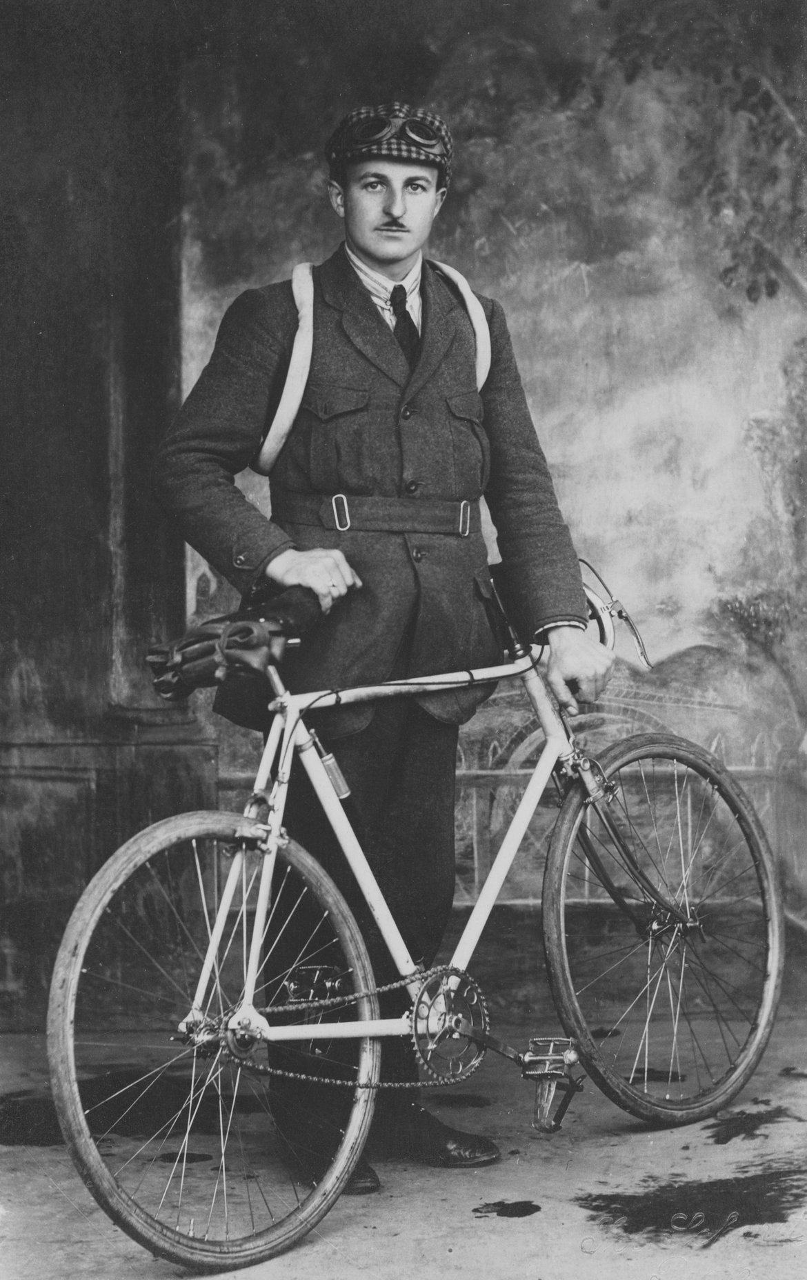 DAP1898